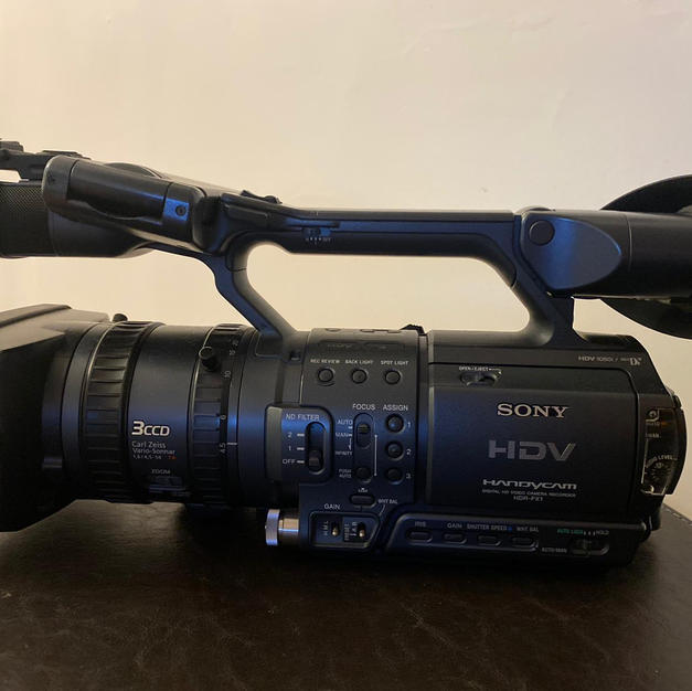 Sony Z1 Full hd Z-1 nueva con baterias y accesorios