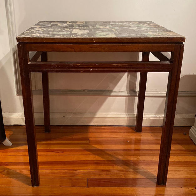 Antigua Mesa Michael Thonet (con Collage)