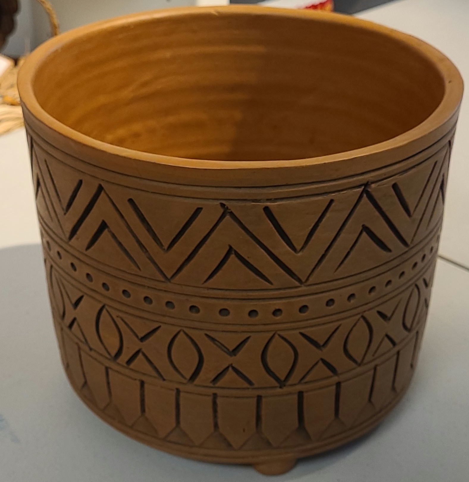  Indu Large Terracotta Planter