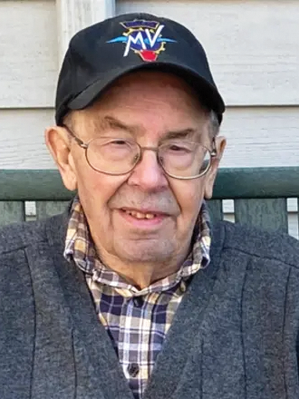 Rudolf E. Heubach, 95