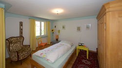 Das grosse Elternzimmer