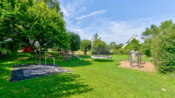 Der grosszügige Allgemein-Spielplatz