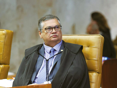 STF acaba aposentadoria compulsória como punição