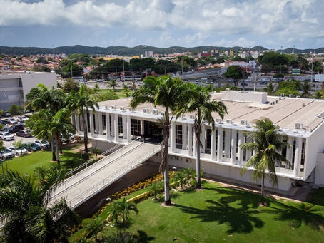 Justiça determina que governo do RN pague 13º salário de servidores da segurança pública em dezembro