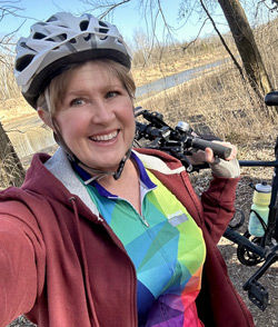 TerriBikes-headshot.jpg