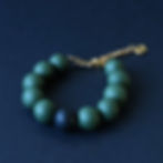 Bracelet de perles kaki et noir Paolo, argile polymère fait main et chaîne en laiton doré, ajustable, création Kadisha