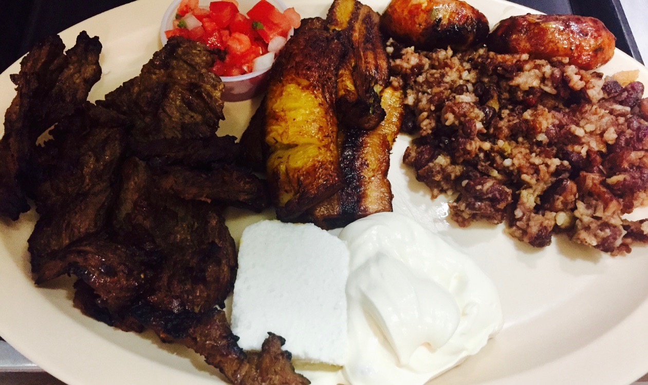 Plato Tipico