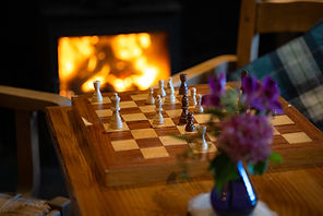 Cosy snug and real fire