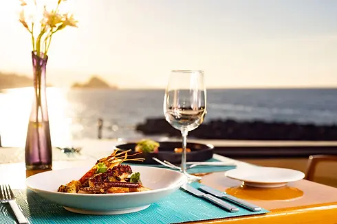 women's luxury leader retreat mexico food all inclusive