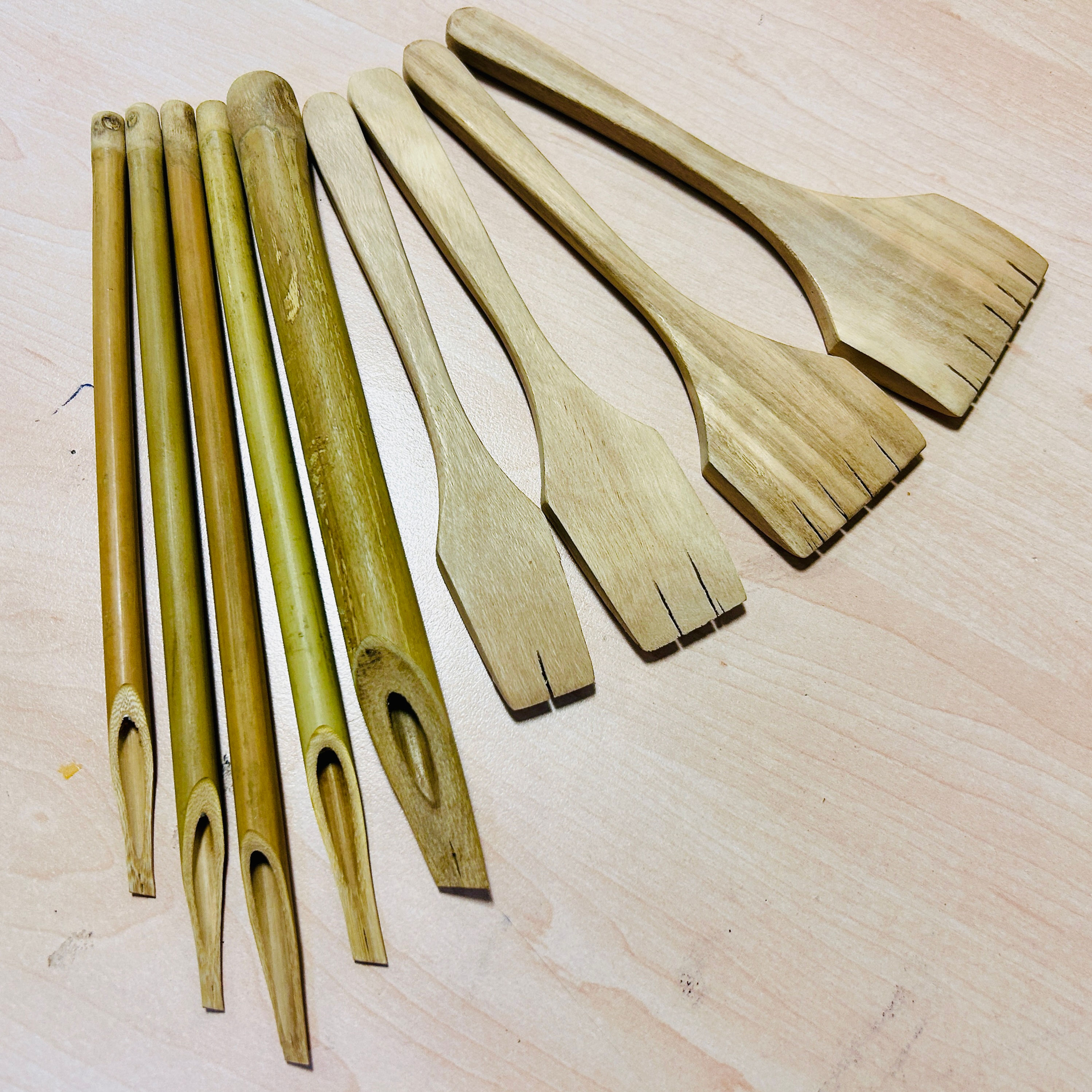 9 Pens for large calligraphy writing