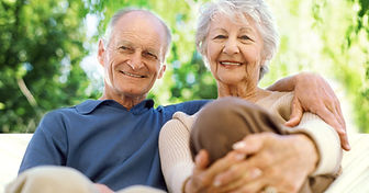 Cheerful personnes âgées