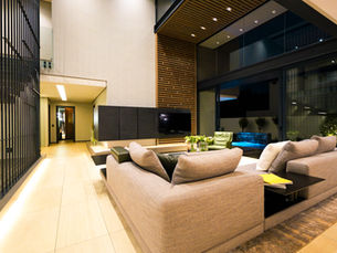 8687 - Eighty Six Eighty Seven - Estate Fern Hollow Living Room 01.jpg