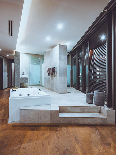 8687 - Eighty Six Eighty Seven - Estate Kameeldoring Master Bathroom 01.jpg