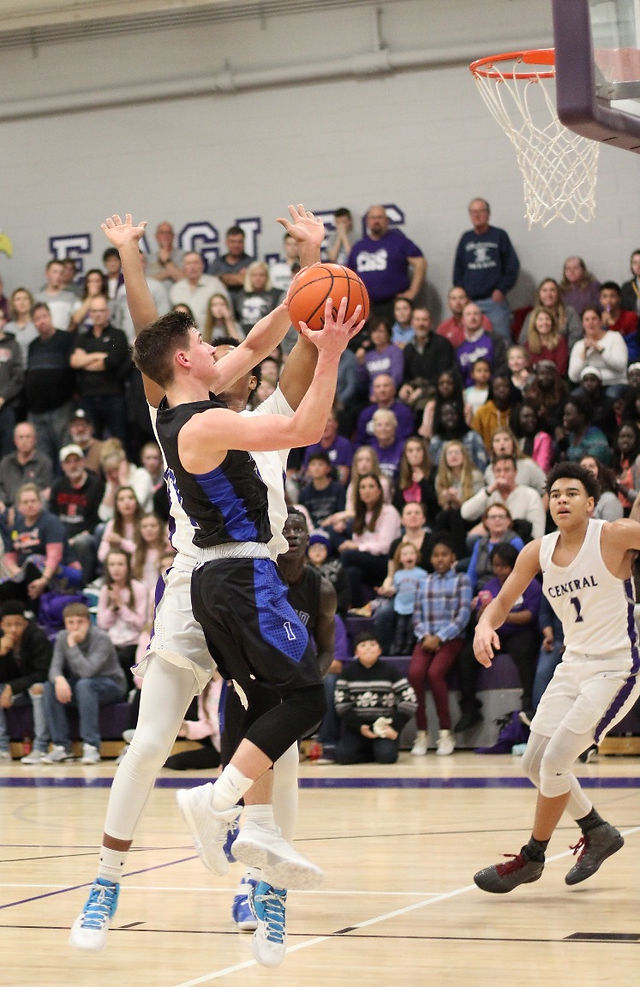 Creighton Prep at Central
