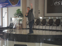 Beinal. Pr. Emerson Cobianchi 