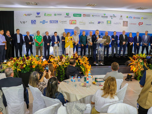 MÍDIA DE SC REUNIDA EM CHAPECÓ
