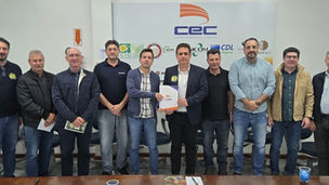 CENTRO EMPRESARIAL RECEBE CANDIDATO FERNANDO CORDEIRO