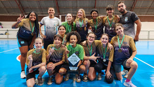 Colégio Adventista conquista o ouro no basquete feminino 12 a 14 anos dos JESC
