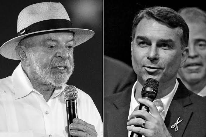 O PL de Santa Catarina anunciou na noite desta quinta-feira (10), agenda do candidato à presidência, Flávio Bolsonaro no estado.