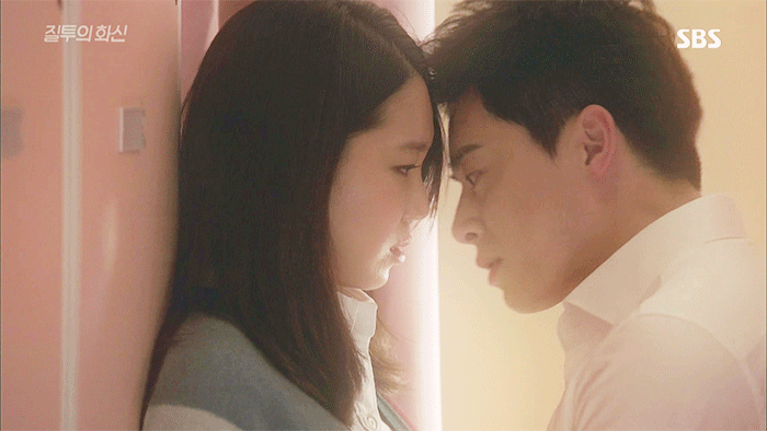 韓国ドラマ キスシーン