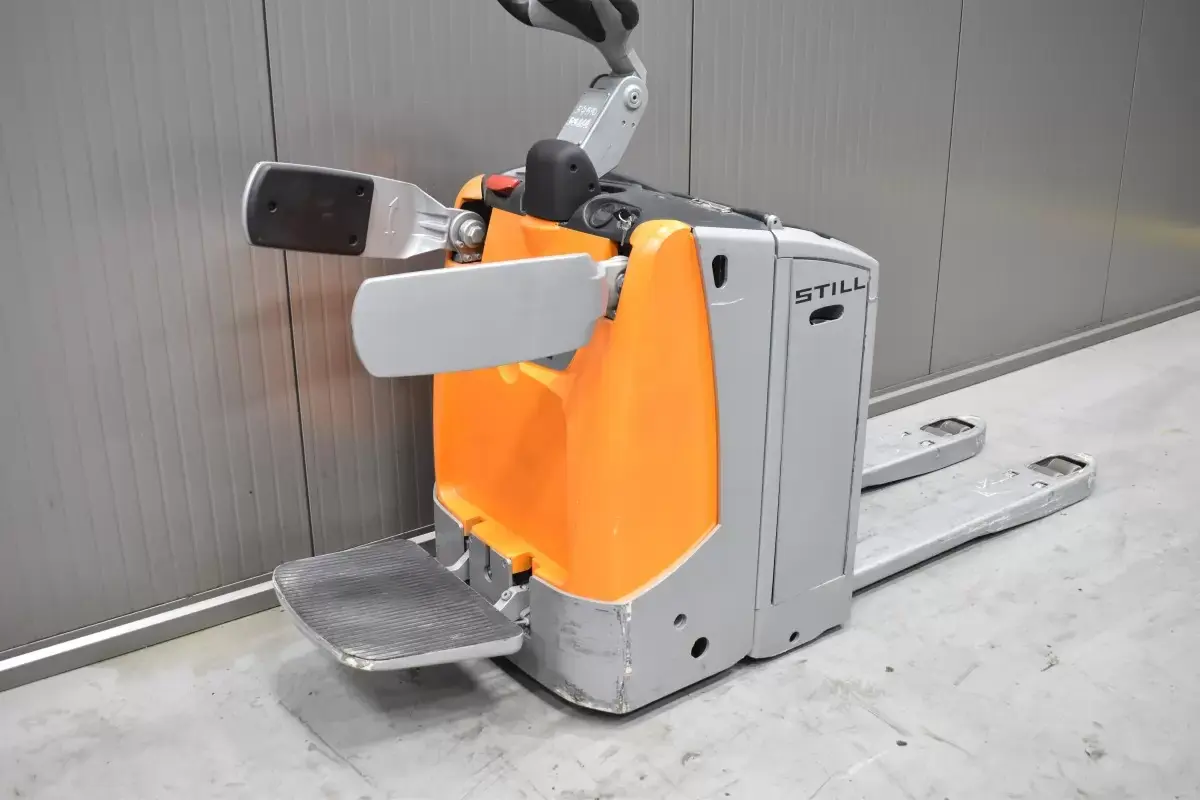 Transpalet electric STILL EXU-SF 20 UNITERRA