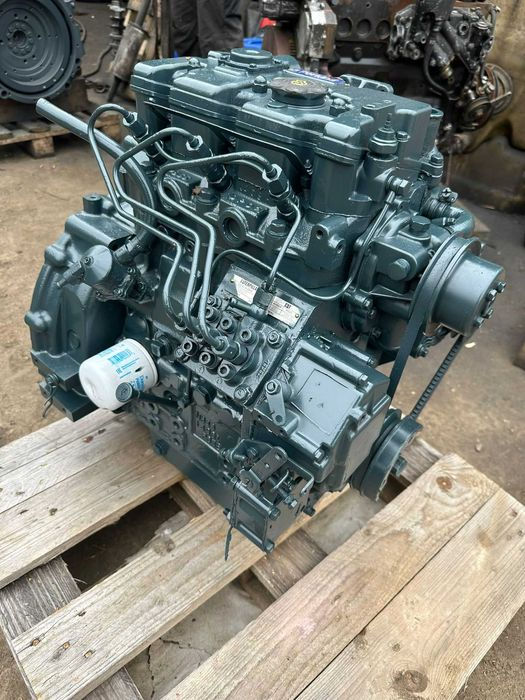 Miniatură: Motor CAT 3013C pt. excav. 303.5 compactor generator, reconditionat