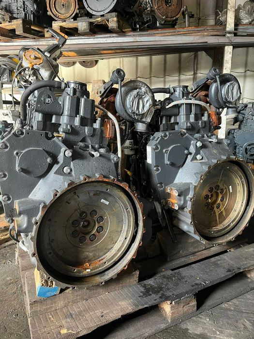 Motor Iveco F4GE0487B pompa injectie turbo intercooler vibrochen chiuloasa