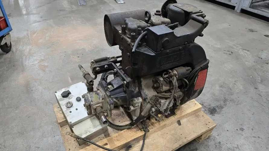 Motor Hatz 2G40H - 9.8-17 kW/3000-3600 rpm - pt. Bomag BW65, Wacker RD7