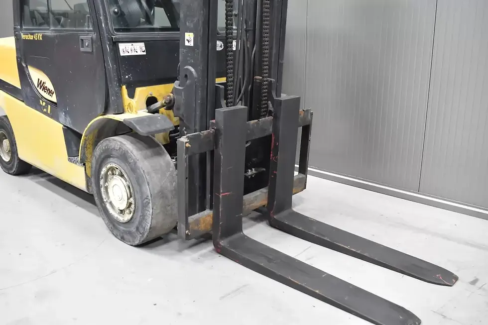 Miniatură: Stivuitor diesel YALE GDP 45 VX6 UNITERRA