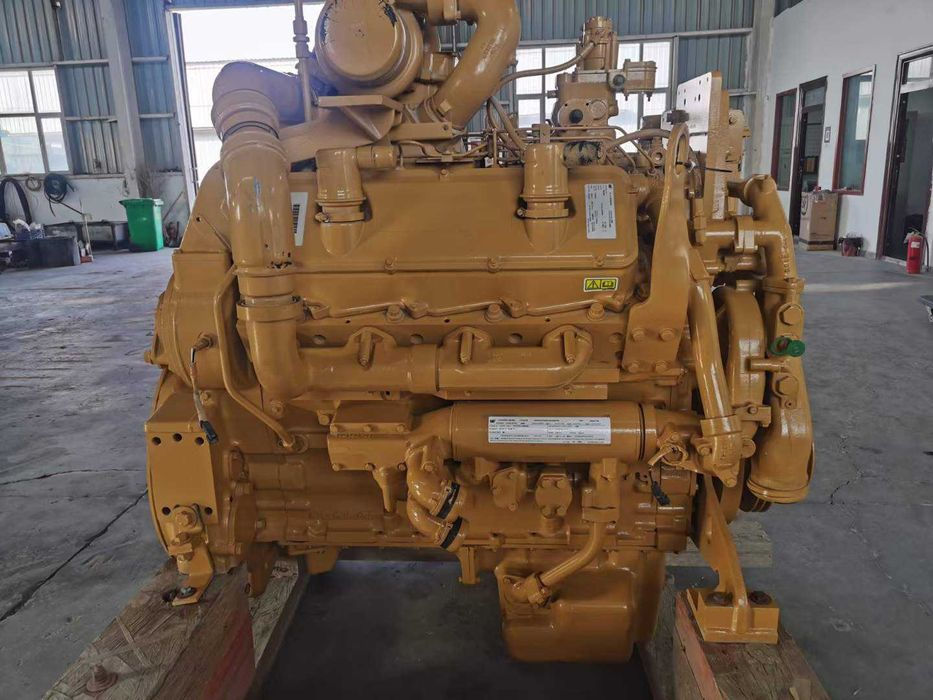Miniatură: Motor CAT 3408 V8 Diesel 18L 400-520 HP pana la 800 HP aplicatii