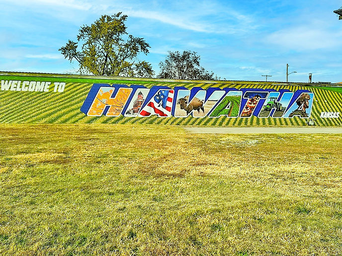 "Welcome to Hiawatha" mural by local artists in Hiawatha, Kansas