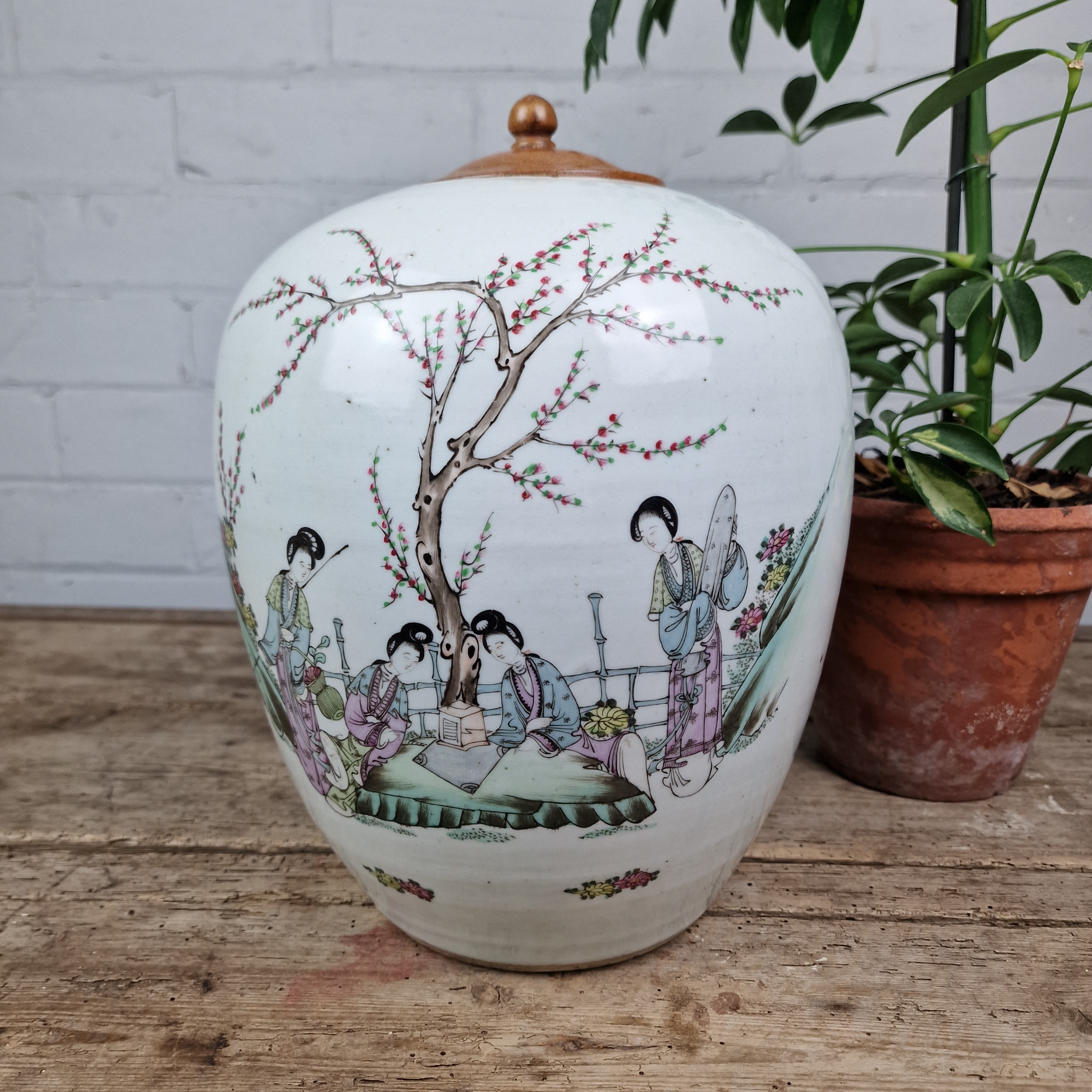 A Chinese Ovoid Jar - Early 20th Century