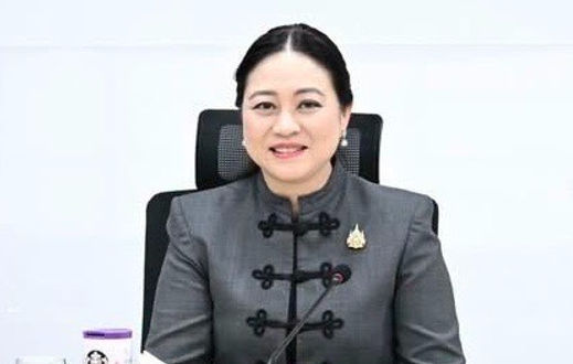 กล่องสีขาว.jpg