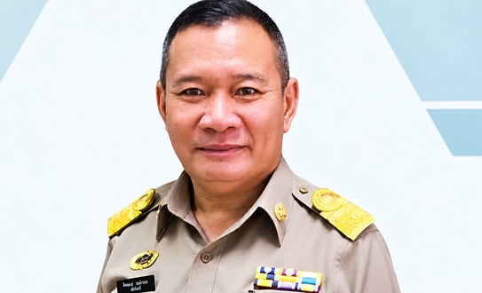 กล่องสีขาว.jpg