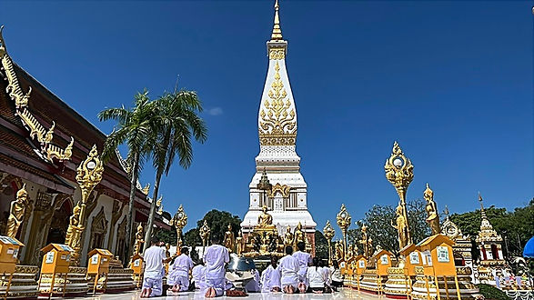กล่องสีขาว.jpg
