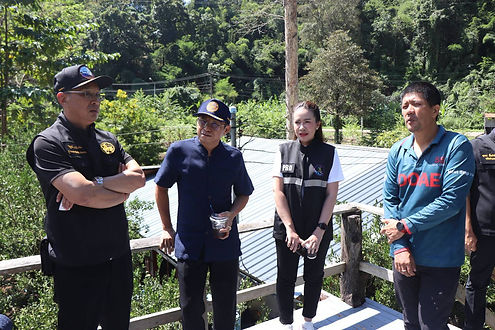 ผู้ว่าฯ แม่ฮ่องสอน ตรวจเยี่ยมและติดตามผลการดำเนินงานของเกษตรกรผู้ปลูกส้ม อ.ปางมะผ้า พร้อมหารือแนวทางส่งเสริมการตลาด