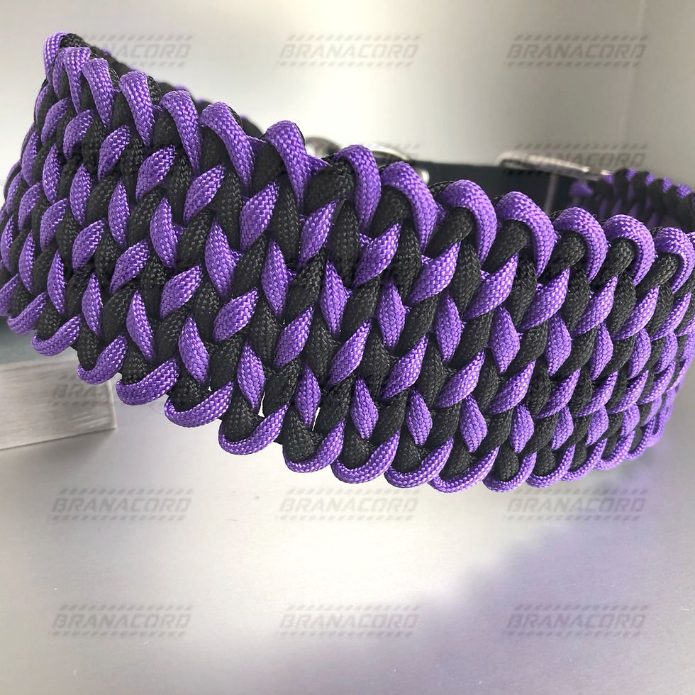 Violett-Schwarzes Paracord Halsband sehr breit