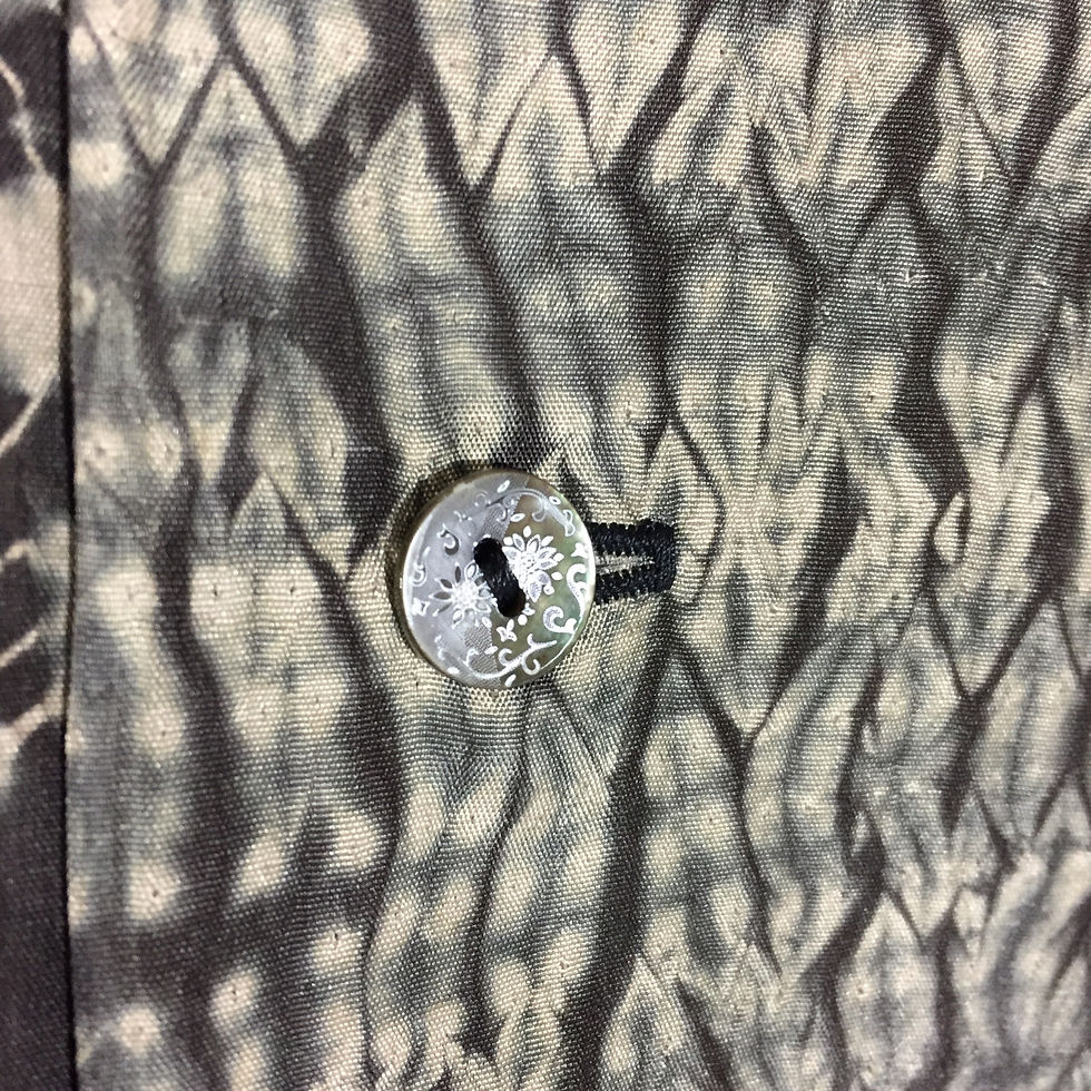 Thumbnail: Men's Hawaiian Shirt made from vintage Kimono / Silk / Shibori