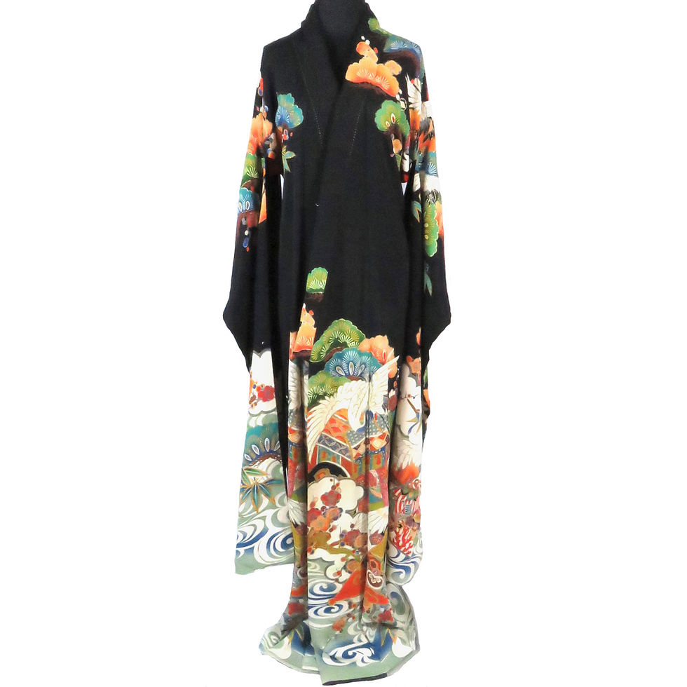 Thumbnail: Vintage Hiki-Furisode / Hitokoshi-Chirimen / Hand Embroidered / Yuzen