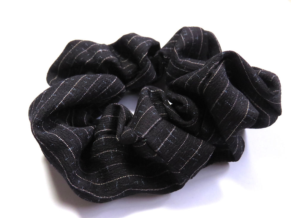 Thumbnail: Scrunchie Made From Vintage Japanese Kimono