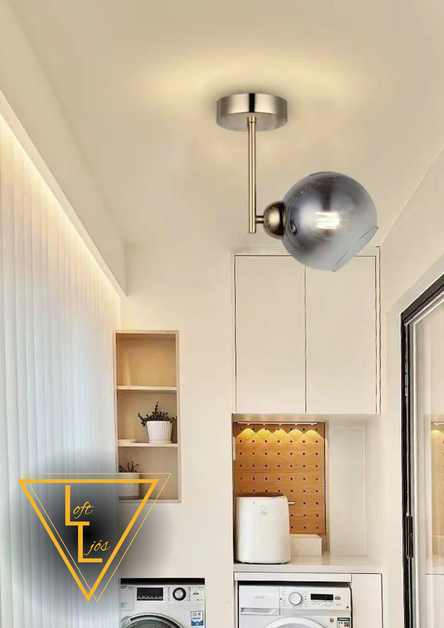 JERMIJA SVÖRT OG GYLLT LJÓSAKRÓNA