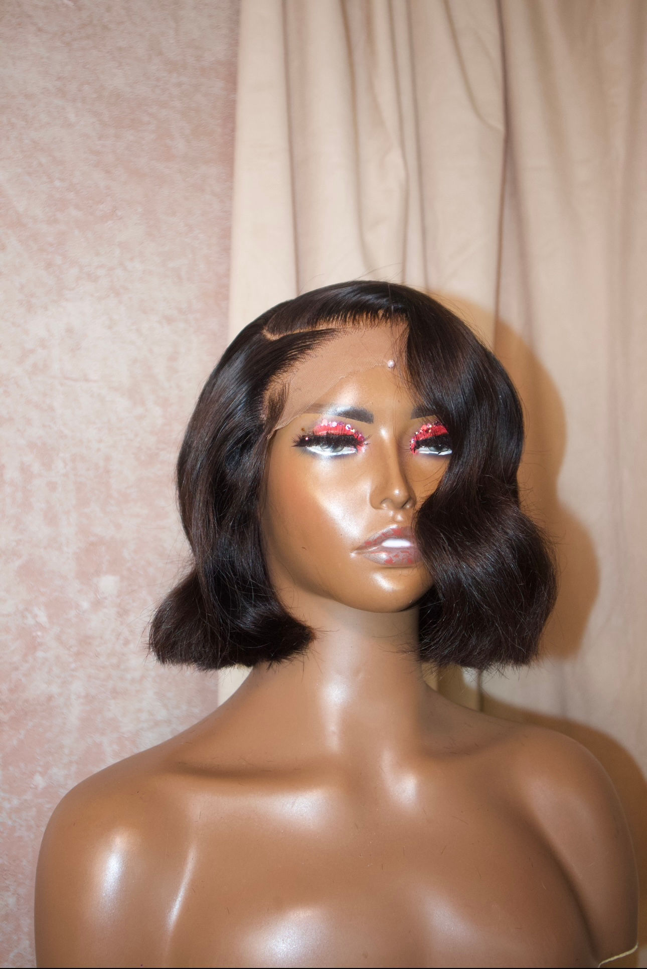 “Minnie” glueless closure bob unit