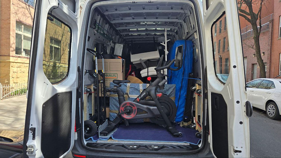1 bedroom and Studio Moving