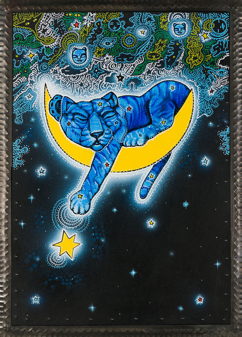 Independence- When a Cat Curls Around the Moon