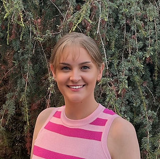 Facetune_01-08-2025-18-26-21_edited.jpg