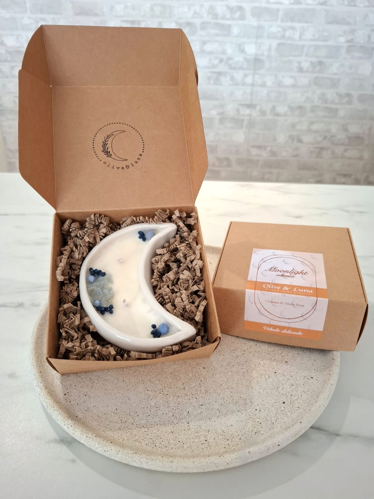 MOONLIGHT/ LUA PEQUENA