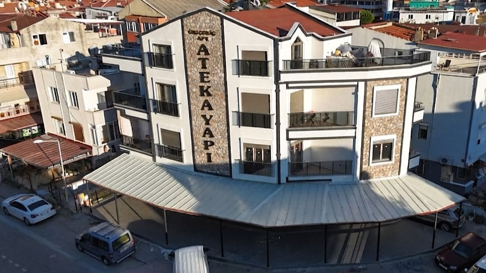 Ateka Yapı tabelalı modern çok katlı konut projesi