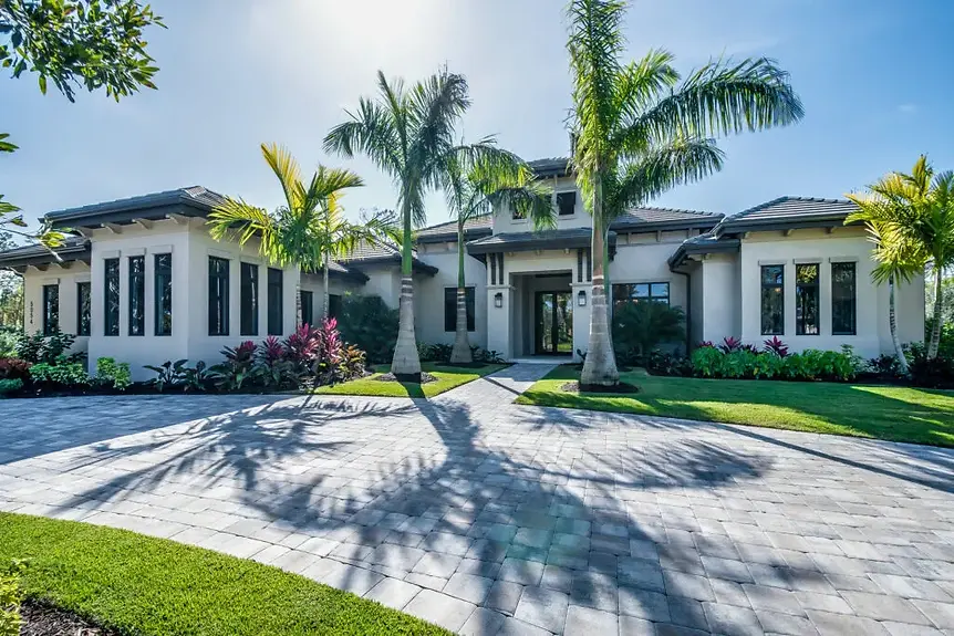 house_florida-1024x683.webp