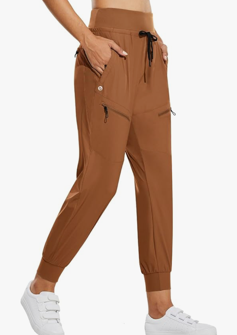 woman wearing baleaf hiking pants