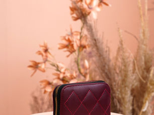 How to Capture High-Converting Product Photos for Myntra in 2025